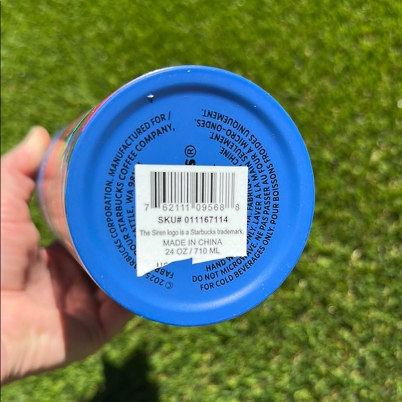 Starbucks + FARM Rio Colorful Floral Tumbler & Key Chain - Picture 7 of 7